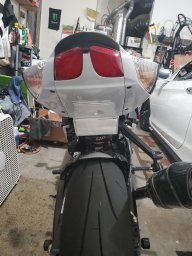 Moto142